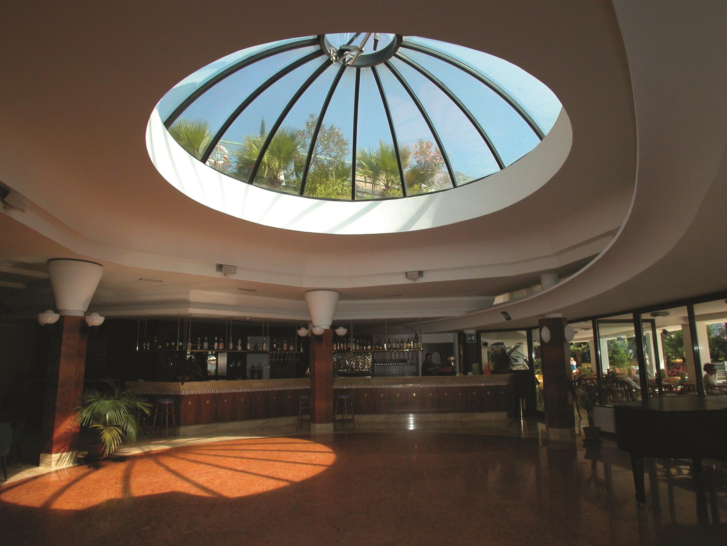 לימונה סול גרדה Hotel San Pietro מראה חיצוני תמונה